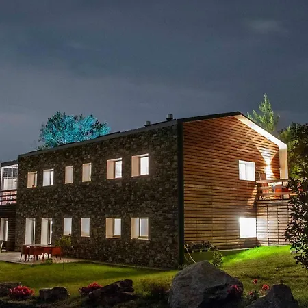 Maggiore Alture Di Stresa Casa Nel Bosco Confinante Con Il Golf Des Iles Borromees Villa *