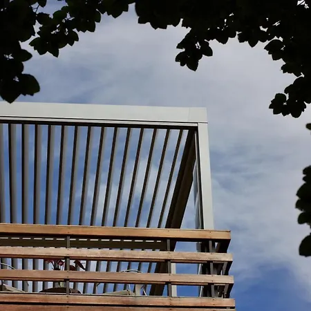 Maggiore Alture Di Stresa Casa Nel Bosco Confinante Con Il Golf Des Iles Borromees Villa *