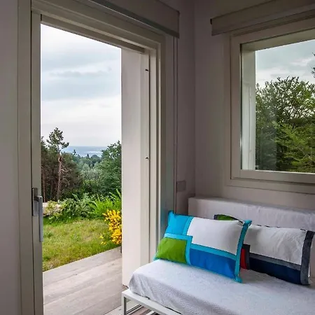 Lake Maggiore Serajretreats - Estate Pool Golf Brisino