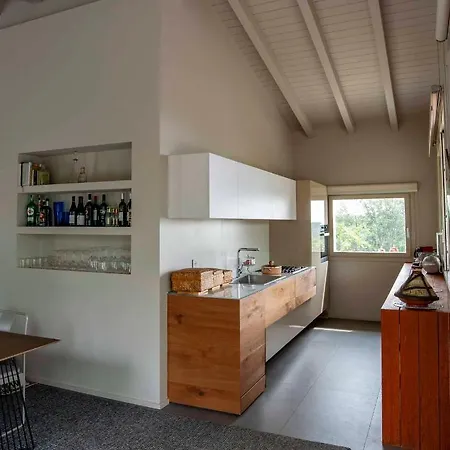 Villa Maggiore Alture Di Stresa Casa Nel Bosco Confinante Con Il Golf Des Iles Borromees Brisino