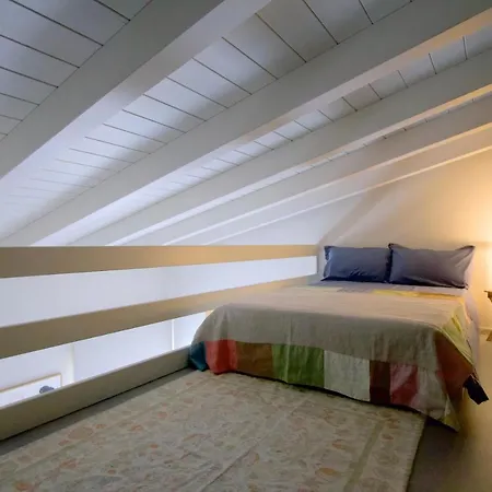 Maggiore Alture Di Stresa Casa Nel Bosco Confinante Con Il Golf Des Iles Borromées * Brisino