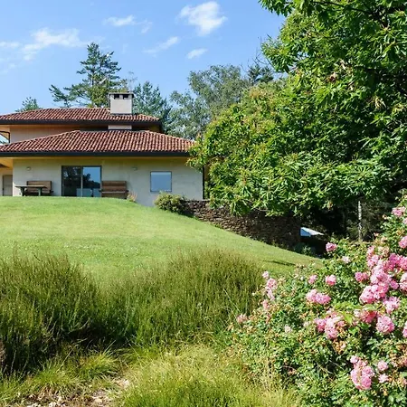 Maggiore Alture Di Stresa Casa Nel Bosco Confinante Con Il Golf Des Iles Borromees Villa Brisino
