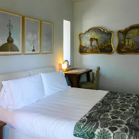 Maggiore Alture Di Stresa Casa Nel Bosco Confinante Con Il Golf Des Iles Borromees Villa *