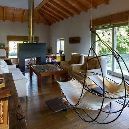 Maggiore Alture Di Stresa Casa Nel Bosco Confinante Con Il Golf Des Iles Borromees Brisino