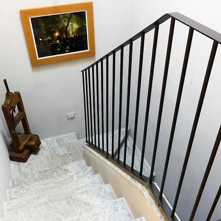 Maggiore Alture Di Stresa Casa Nel Bosco Confinante Con Il Golf Des Iles Borromees Villa *