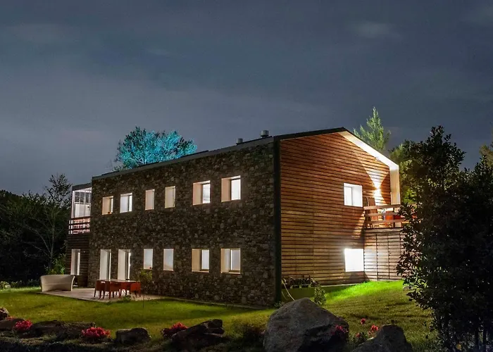 Maggiore Alture Di Stresa Casa Nel Bosco Confinante Con Il Golf Des Iles Borromees Villa *