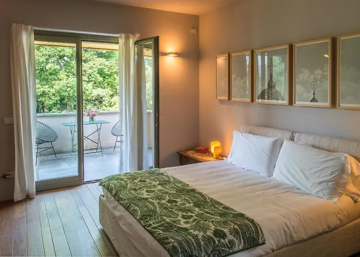 Maggiore Alture Di Stresa Casa Nel Bosco Confinante Con Il Golf Des Iles Borromees Villa Brisino