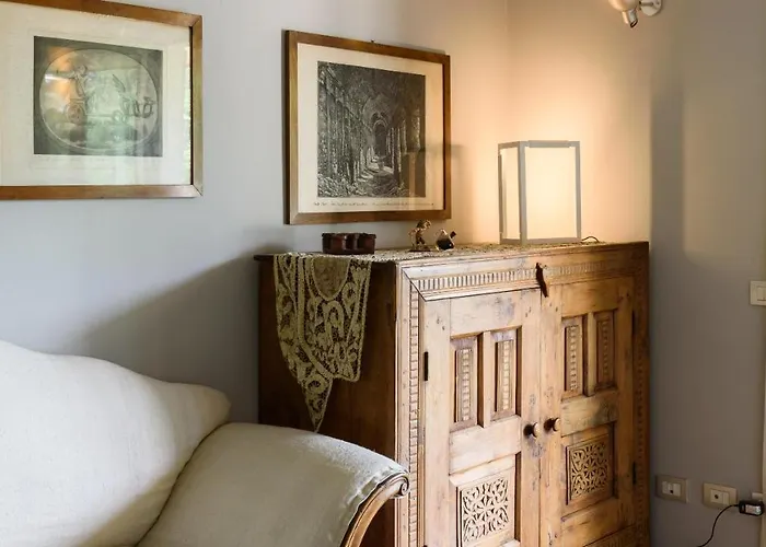 Maggiore Alture Di Stresa Casa Nel Bosco Confinante Con Il Golf Des Iles Borromees Villa Brisino