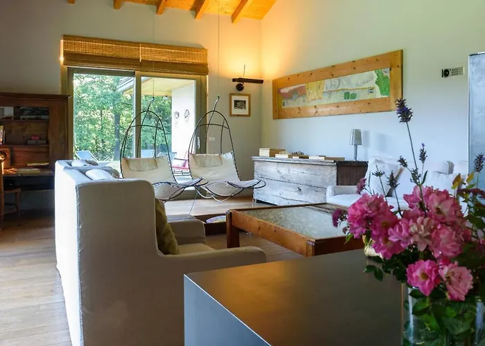 Maggiore Alture Di Stresa Casa Nel Bosco Confinante Con Il Golf Des Iles Borromees