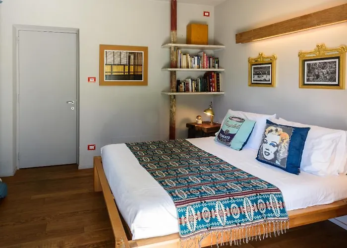 Maggiore Alture Di Stresa Casa Nel Bosco Confinante Con Il Golf Des Iles Borromees Villa *