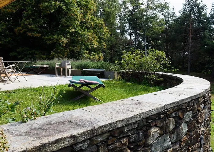 Maggiore Alture Di Stresa Casa Nel Bosco Confinante Con Il Golf Des Iles Borromees Villa Brisino